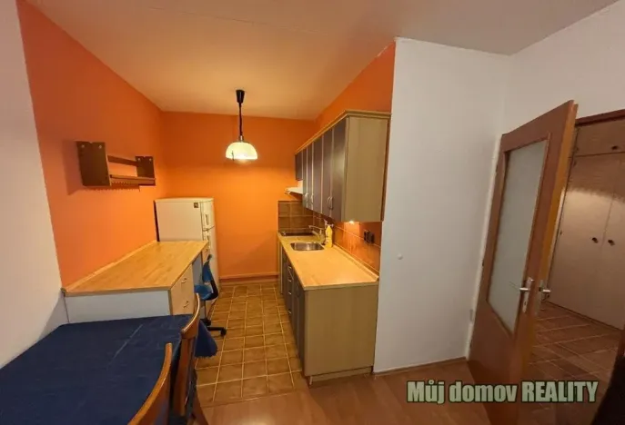Pronájem bytu 2+kk, Praha - Kobylisy, Mirovická, 47 m2