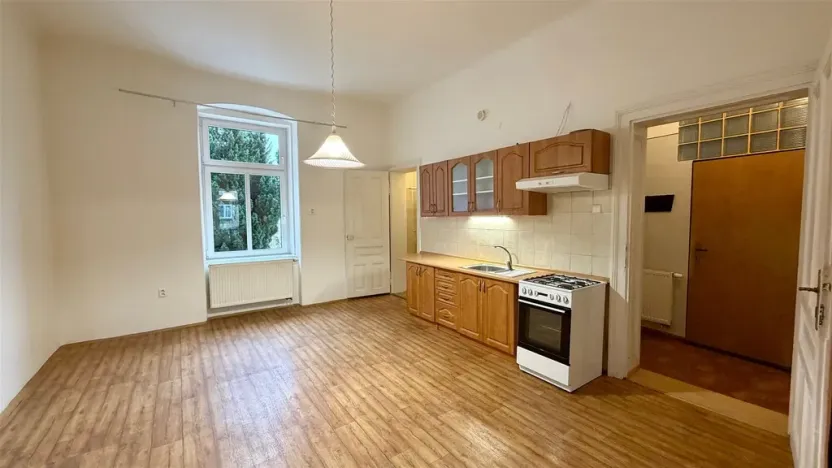 Pronájem bytu 2+kk, Cheb, Evropská, 57 m2