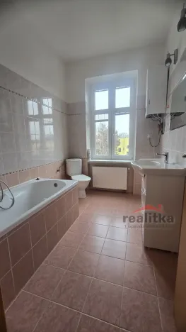 Prodej bytu 2+kk, Opava - Předměstí, Nákladní, 48 m2