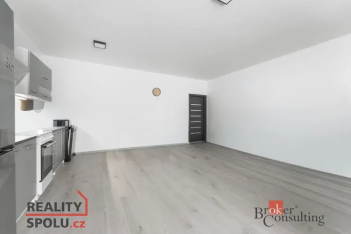 Prodej bytu 2+kk, Kladno - Kročehlavy, Arménská, 60 m2