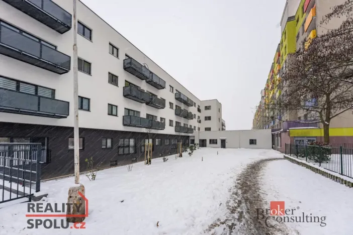 Prodej bytu 2+kk, Kladno - Kročehlavy, Arménská, 60 m2