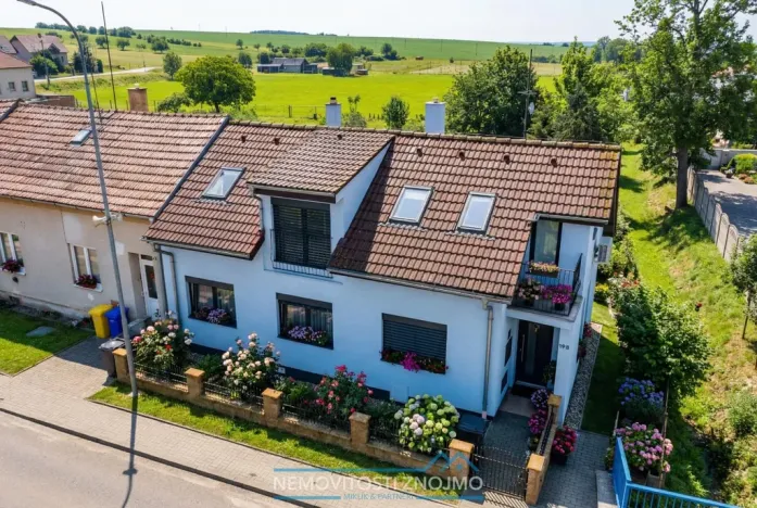 Prodej rodinného domu, Kuchařovice, Znojemská, 150 m2