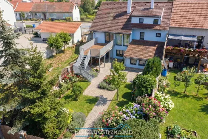 Prodej rodinného domu, Kuchařovice, Znojemská, 150 m2