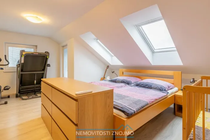 Prodej rodinného domu, Kuchařovice, Znojemská, 150 m2