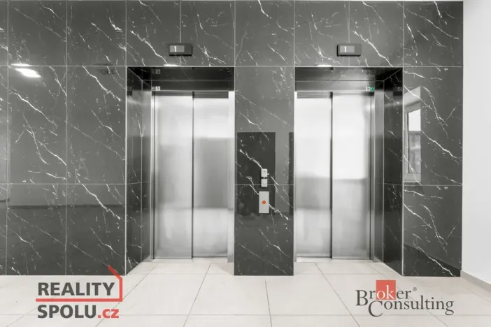 Prodej bytu 2+kk, Kladno - Kročehlavy, Arménská, 73 m2