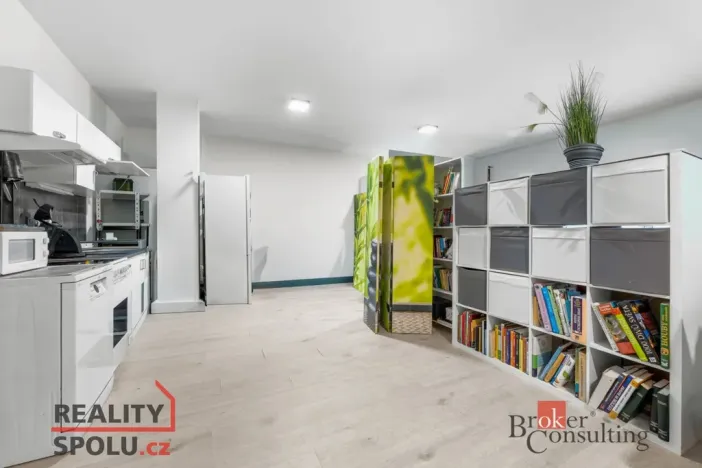 Prodej bytu 2+kk, Kladno - Kročehlavy, Arménská, 73 m2