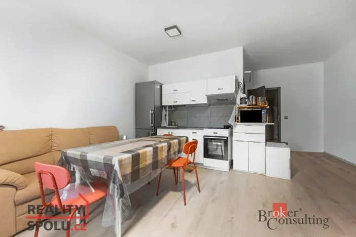 Prodej bytu 3+kk, Kladno - Kročehlavy, Arménská, 62 m2