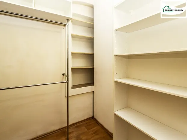 Pronájem bytu 3+1, Cheb, Tylova, 82 m2