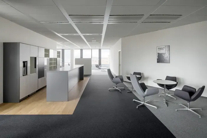 Pronájem kanceláře, Praha - Nusle, Pikrtova, 860 m2