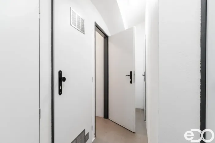 Prodej bytu 2+kk, Praha, Spojovací, 50 m2