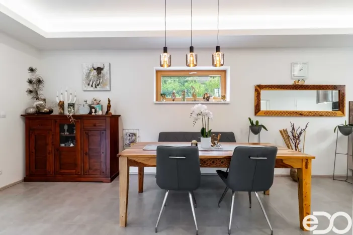 Prodej rodinného domu, Zvánovice, Vládní, 162 m2