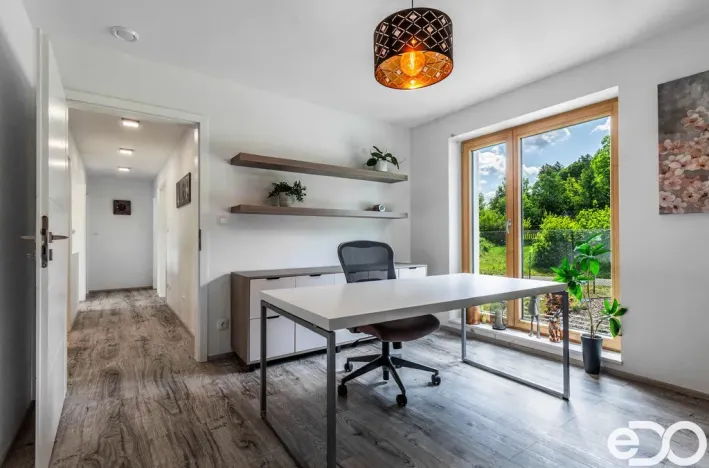 Prodej rodinného domu, Zvánovice, Vládní, 162 m2