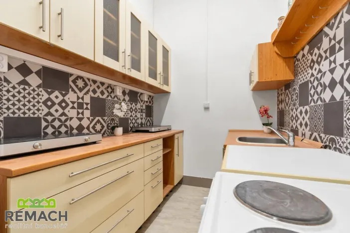 Pronájem bytu 4+1, Uherské Hradiště, náměstí Republiky, 92 m2