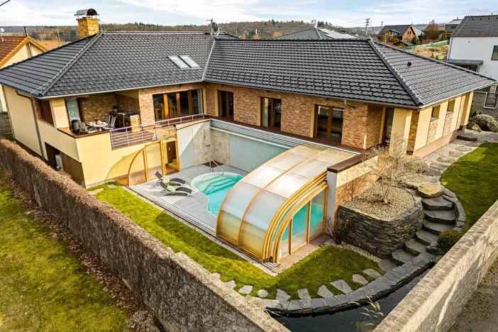 Prodej rodinného domu, Doksy, Severní, 342 m2