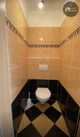 Pronájem rodinného domu, Postřižín, Duhová, 176 m2