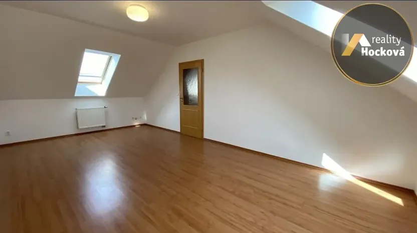 Pronájem rodinného domu, Postřižín, Duhová, 176 m2