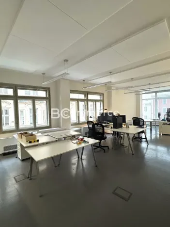 Pronájem kanceláře, Brno, 178 m2