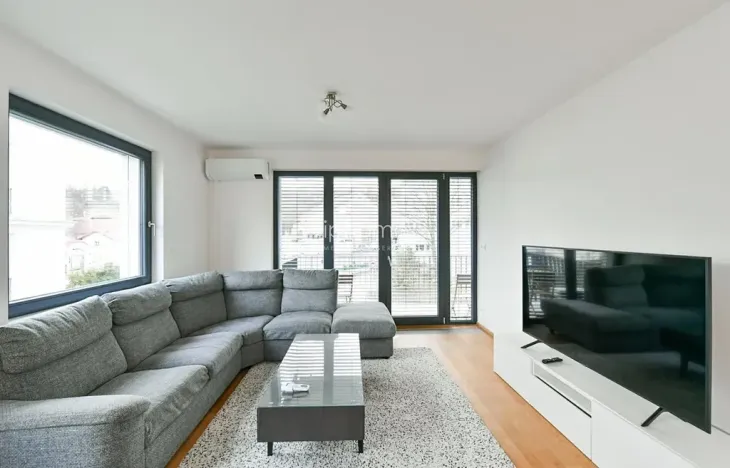 Pronájem bytu 4+kk, Praha - Veleslavín, Pod dvorem, 106 m2