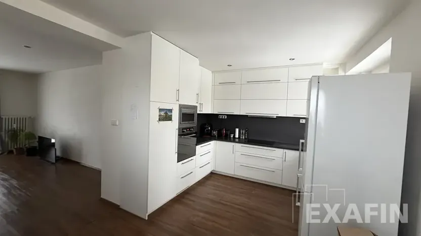 Pronájem bytu 3+kk, Praha - Kobylisy, Služská, 82 m2