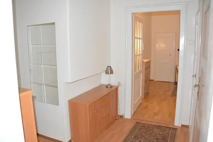 Pronájem bytu 2+kk, Praha - Břevnov, U Hvězdy, 45 m2