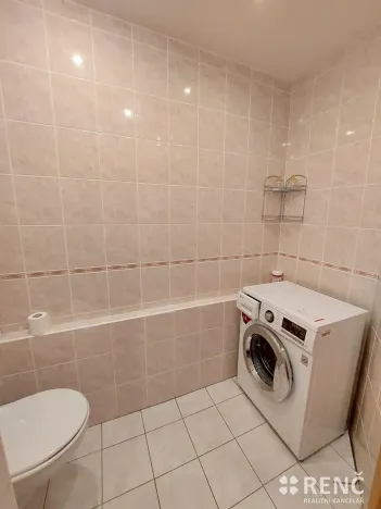 Pronájem bytu 2+kk, Brno, Sevastopolská, 46 m2