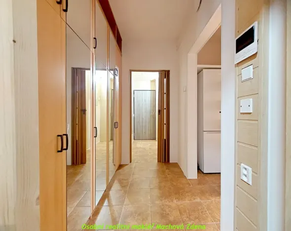 Pronájem bytu 2+kk, Praha - Háje, Brechtova, 51 m2