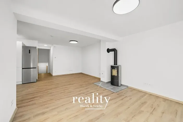 Pronájem bytu 2+kk, Jihlava, Na Nivách, 66 m2