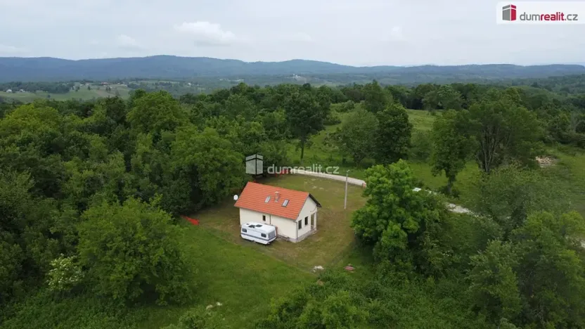 Prodej komerčního pozemku, Rakovica, Chorvatsko, 70904 m2