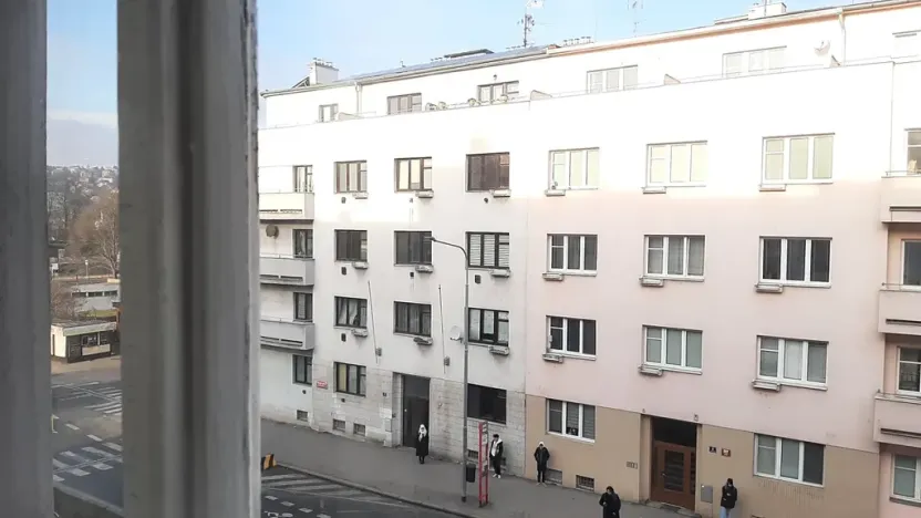 Prodej bytu 2+kk, Praha - Podolí, Dvorecké náměstí, 55 m2