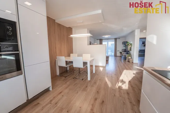 Prodej rodinného domu, Ochoz u Brna, Pod Skalkou, 156 m2