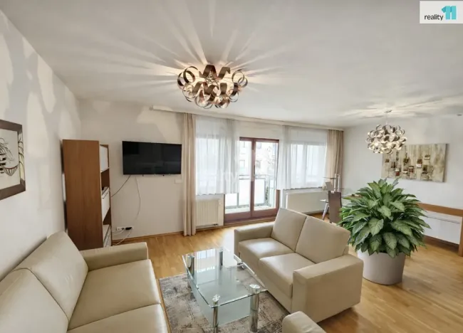 Pronájem bytu 2+kk, Praha - Jinonice, Hlubocká, 72 m2
