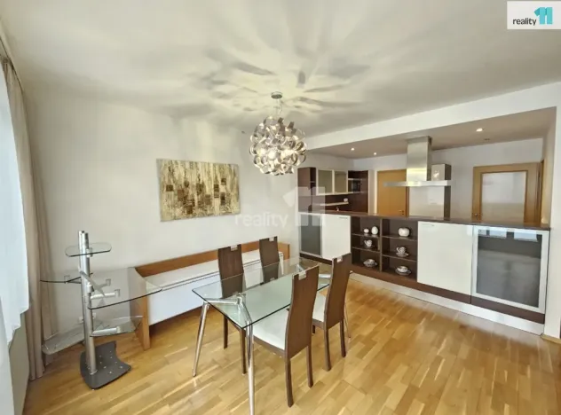 Pronájem bytu 2+kk, Praha - Jinonice, Hlubocká, 72 m2