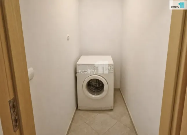 Pronájem bytu 2+kk, Praha - Jinonice, Hlubocká, 72 m2