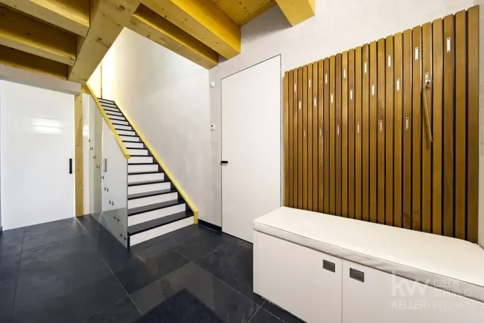 Prodej rodinného domu, Loučná pod Klínovcem, 486 m2