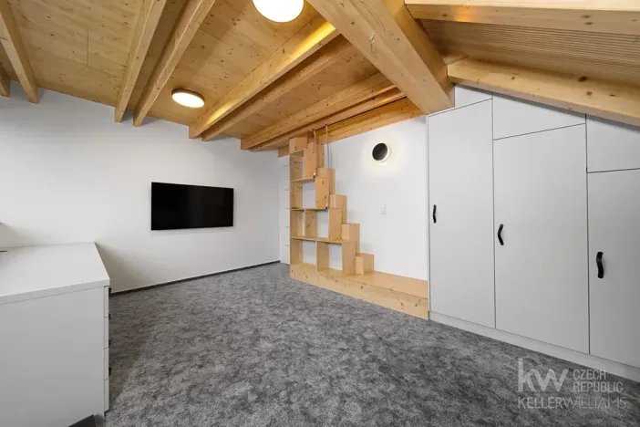 Prodej rodinného domu, Loučná pod Klínovcem, 486 m2