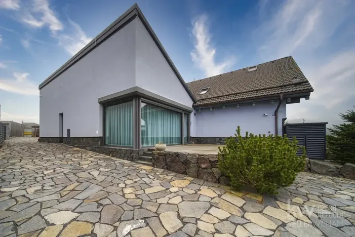 Prodej rodinného domu, Loučná pod Klínovcem, 486 m2