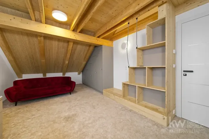 Prodej rodinného domu, Loučná pod Klínovcem, 486 m2