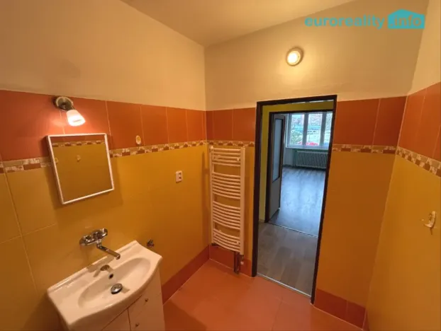 Prodej bytu 2+1, Plzeň, Ke Sv. Jiří, 66 m2