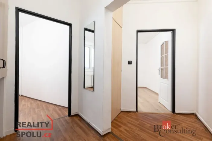 Pronájem bytu 1+1, Ostrava - Zábřeh, Výškovická, 37 m2