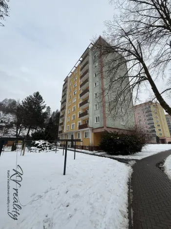 Prodej bytu 2+1, Vsetín, Luh, 54 m2