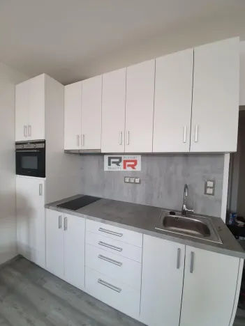 Pronájem bytu 1+kk, Olomouc - Řepčín, Edvarda Beneše, 30 m2
