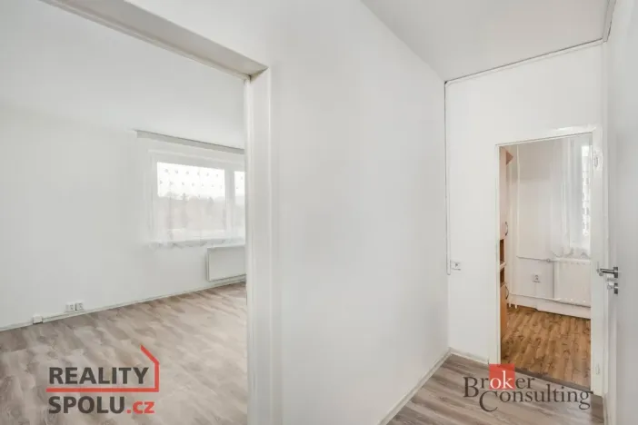 Pronájem bytu 1+1, Jablonec nad Nisou, Jizerská, 40 m2