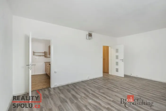 Pronájem bytu 1+1, Jablonec nad Nisou, Jizerská, 40 m2