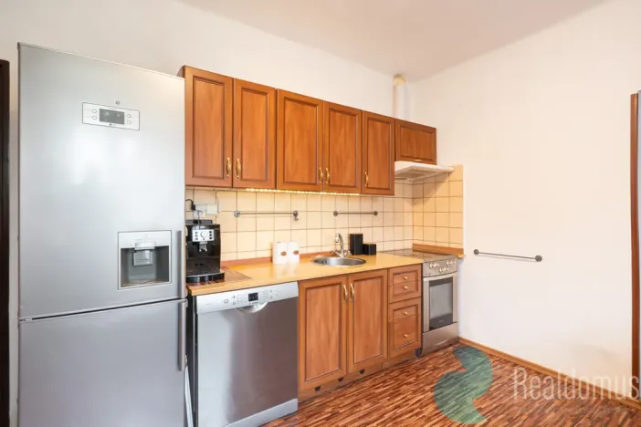 Prodej bytu 1+1, Lišov, třída 5. května, 42 m2