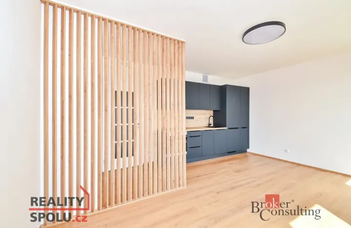 Prodej bytu 1+kk, Praha - Dolní Chabry, Ústecká, 31 m2