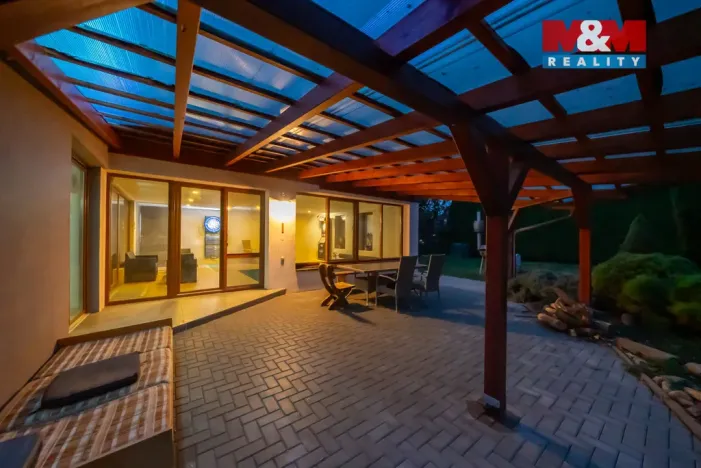 Prodej rodinného domu, Lechovice, 280 m2