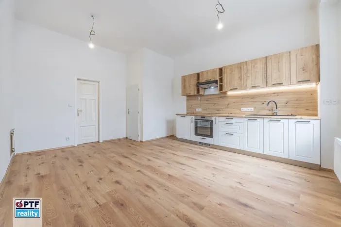 Prodej bytu 2+kk, Plzeň, Skvrňanská, 60 m2