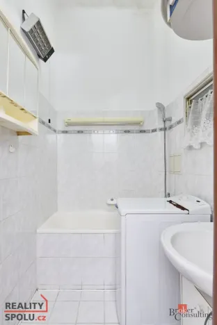 Prodej bytu 2+kk, Praha - Vysočany, Na břehu, 57 m2