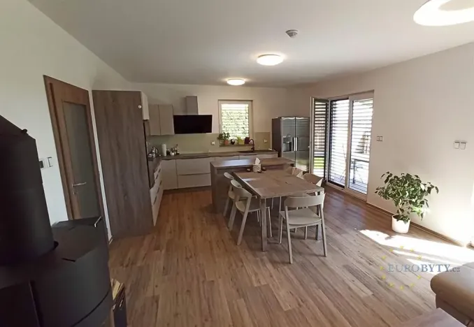 Pronájem rodinného domu, Vyžlovka, U Pískovny, 142 m2