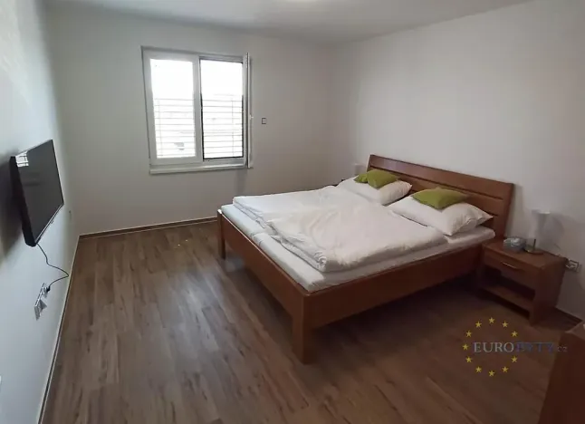 Pronájem rodinného domu, Vyžlovka, U Pískovny, 142 m2